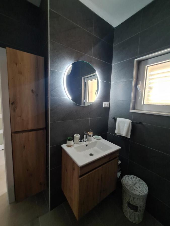 Apartment Nikcevic ティヴァト エクステリア 写真
